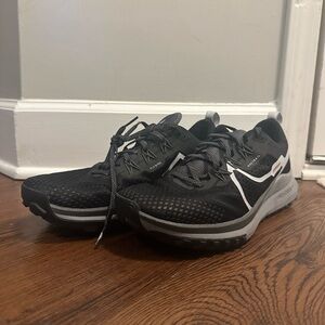 Nike React Pegasus Trail 4